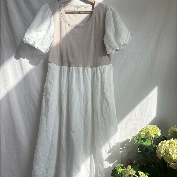 Two-Tone Puff Sleeve Dress - White and Beige - Picture 1 of 2